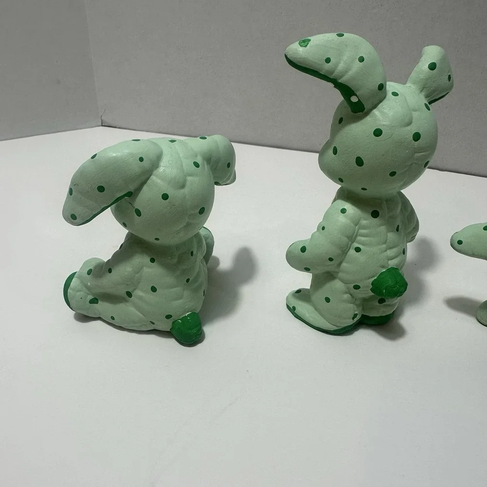 3 pc Ceramic Bunny Rabbit Figurines Big‎ Eyed Ears Stuffed Stitched Hand Painted